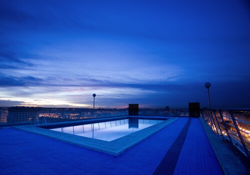 Expo Hotel