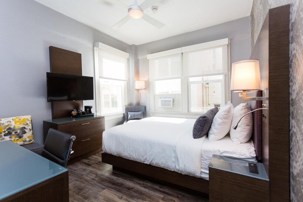 Guestroom