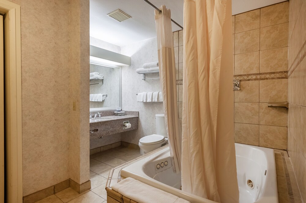 Jetted Tub