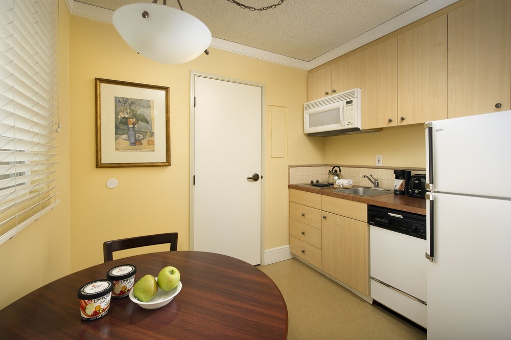 In-Room Kitchen