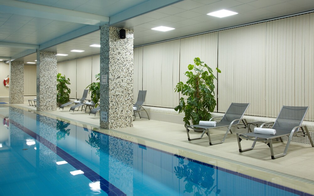 Exercise/Lap Pool