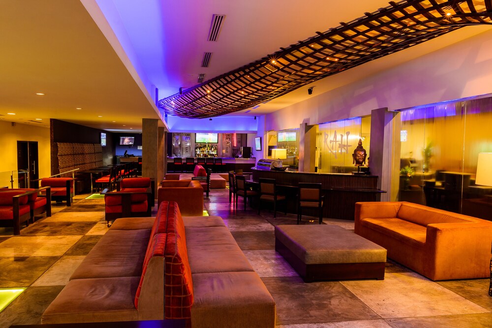Hotel Lounge