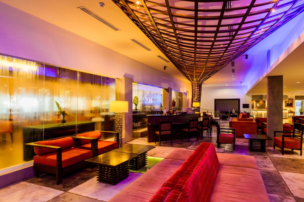 Hotel Lounge