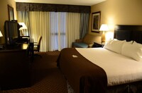 Room, 1 King Bed with Sofa bed, Non Smoking