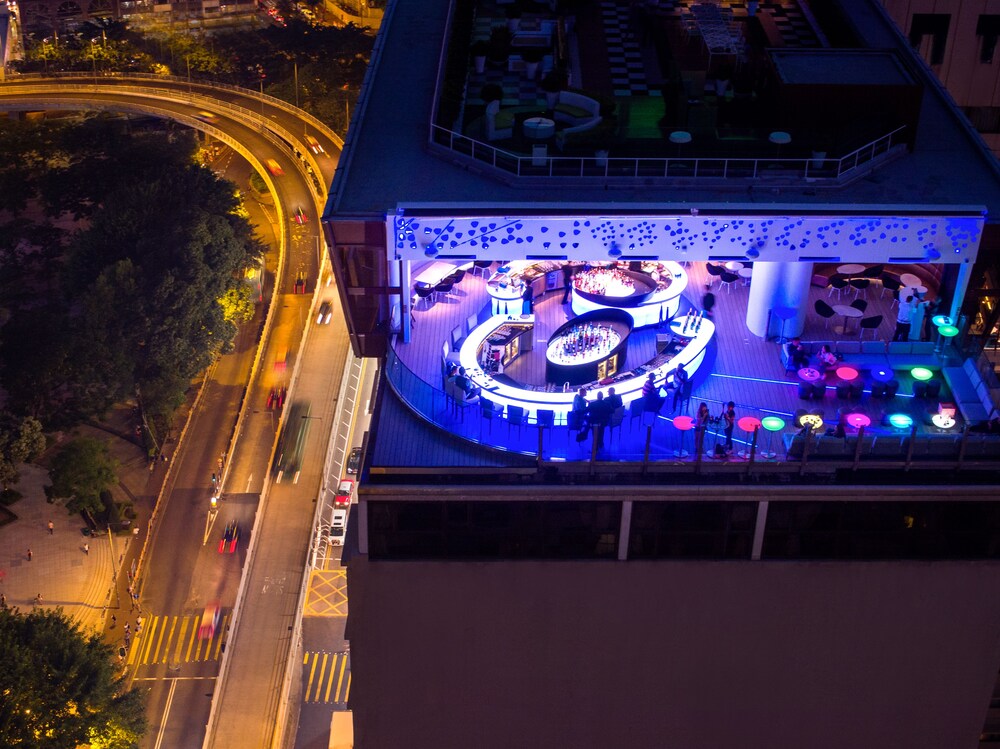 Hotel Bar