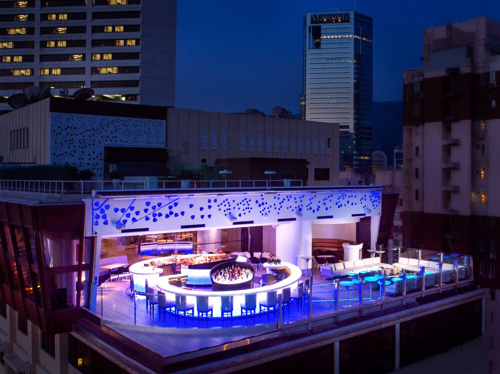 Hotel Bar