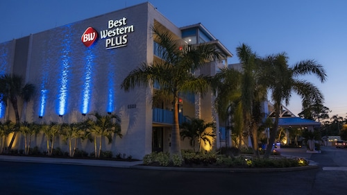 Best Western Plus Siesta Key Gateway
