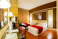 Standard Twin Room (Not refundable)