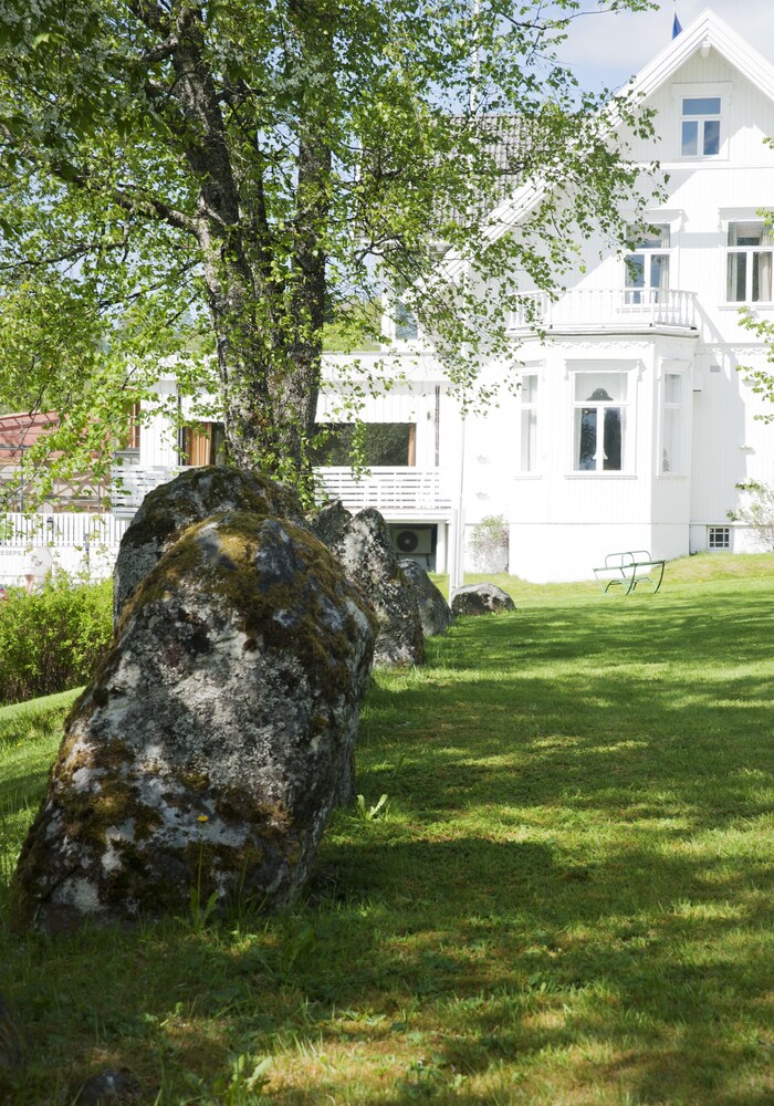 Childrens Area