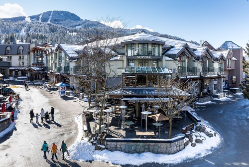 Crystal Lodge