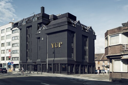 YUP Hotel - Different Hotels