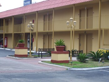 Courtyard View