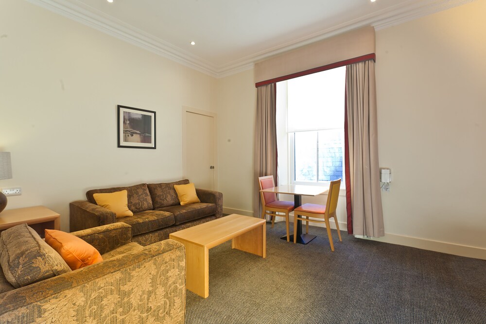 Studio Apartment 1 Bedroom – Sleeps 2 - Guestroom