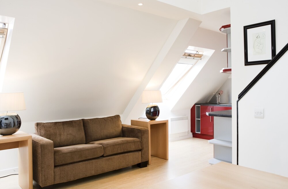 Duplex, 1 Bedroom - Living Area