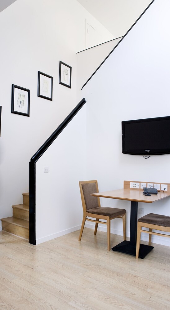 Duplex, 1 Bedroom - Living Area