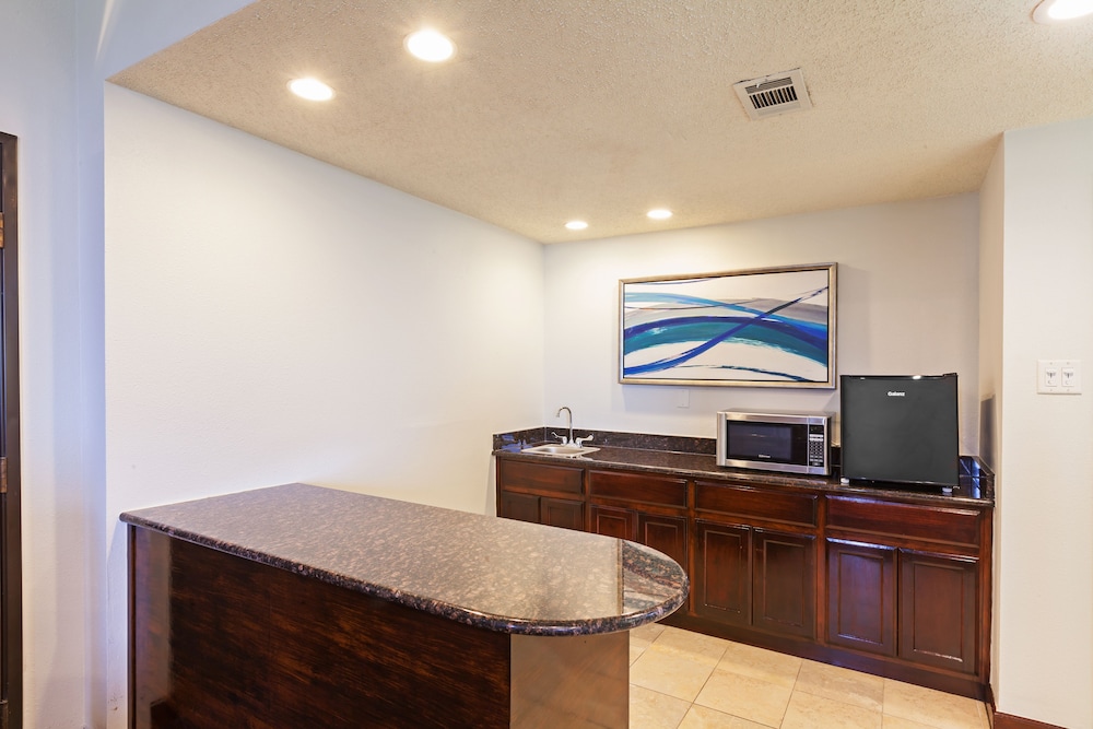 In-Room Kitchenette