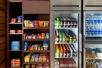 Snack Bar