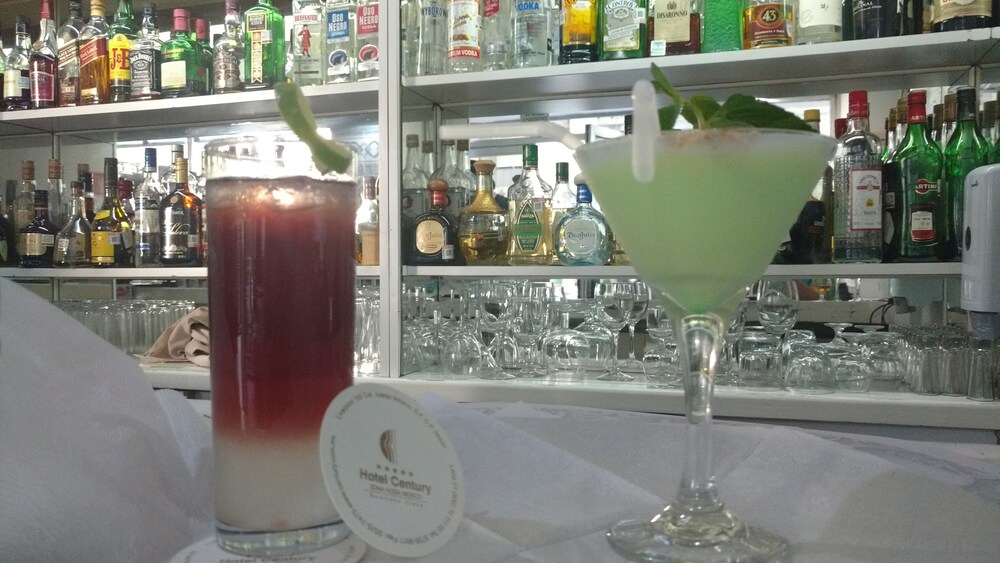 Hotel Bar