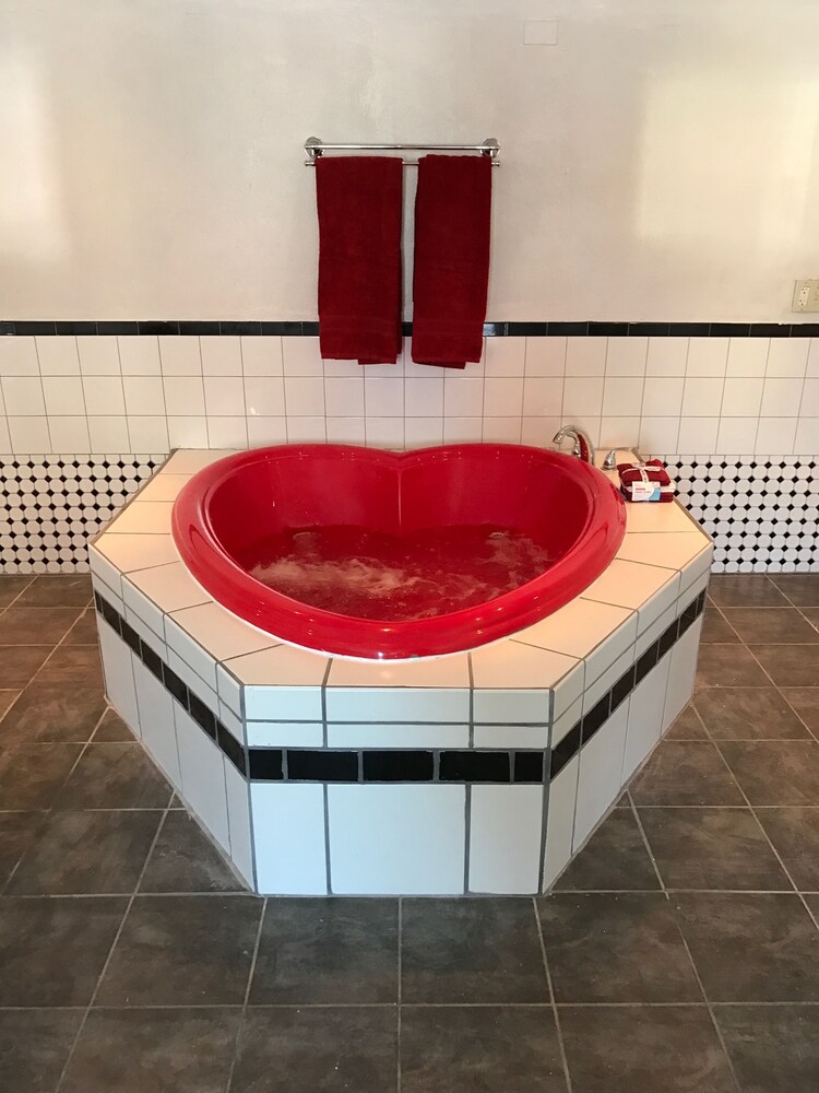 Jetted Tub