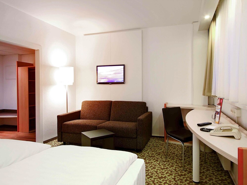 Guestroom