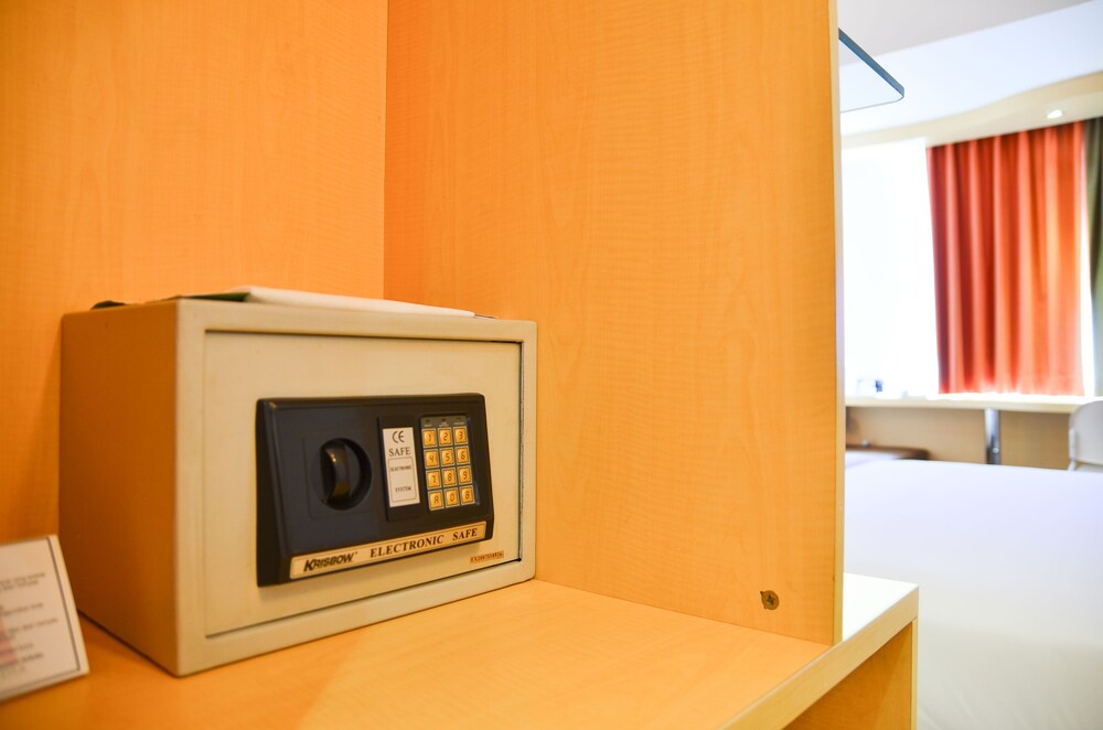 In-Room Safe