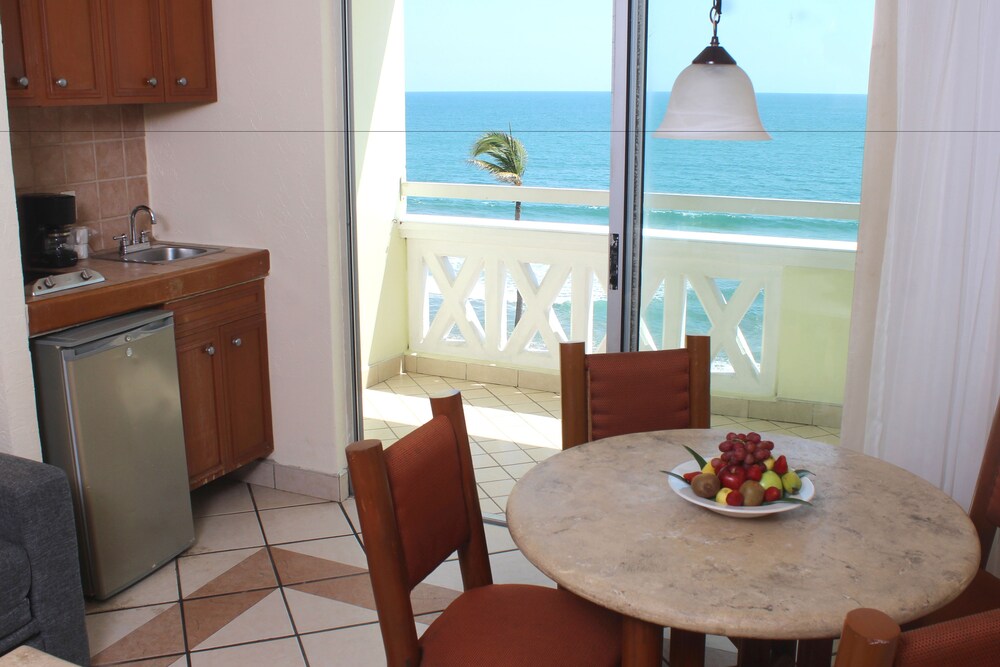 In-Room Kitchenette