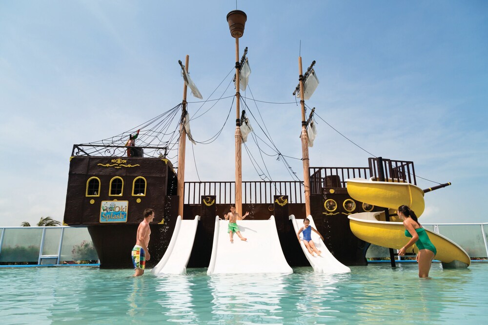 Childrens Play Area - Outdoor