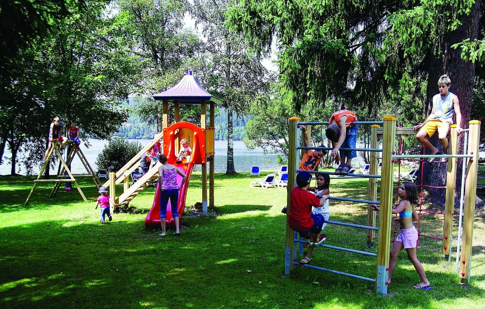 Childrens Play Area - Outdoor