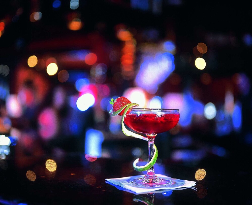 Hotel Bar