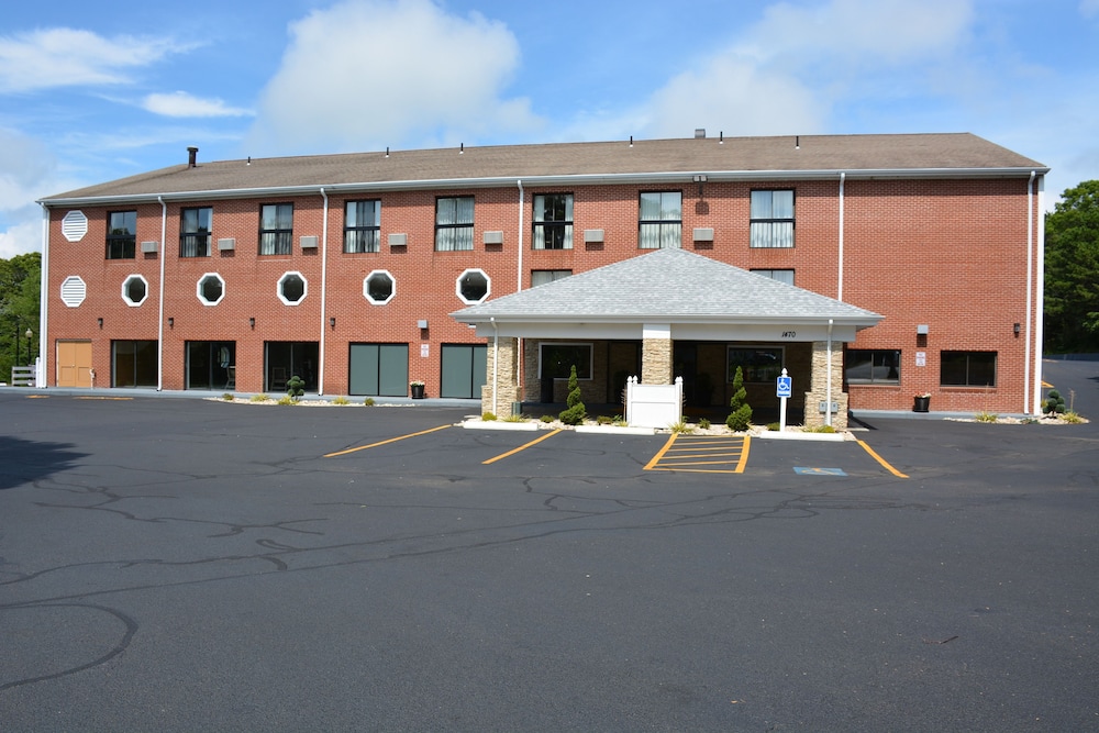 Hotel Front