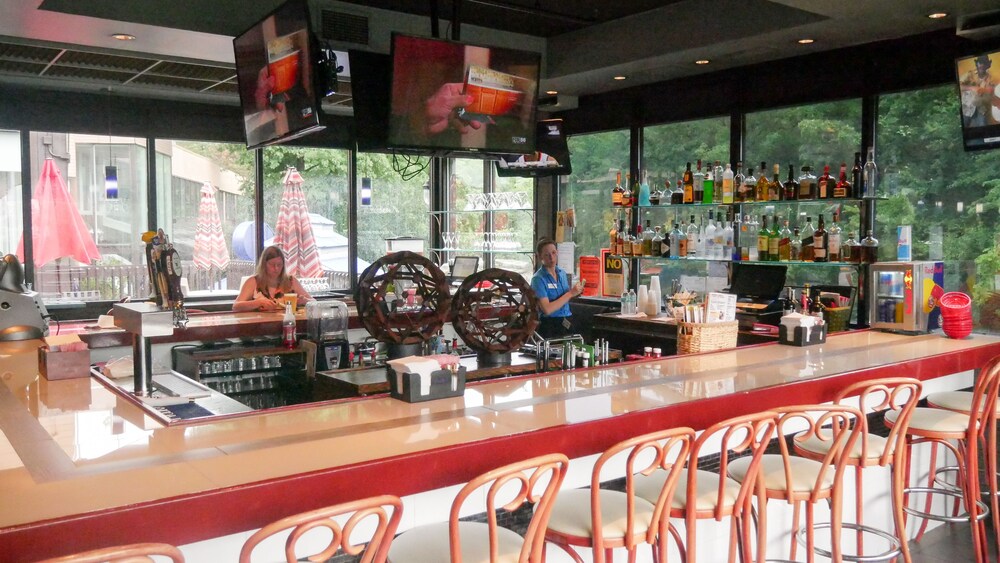 Sports Bar