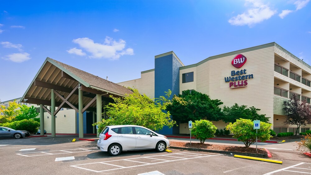 Hotel Front