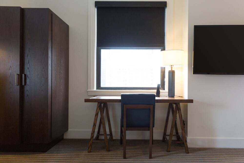 In-Room Business Center