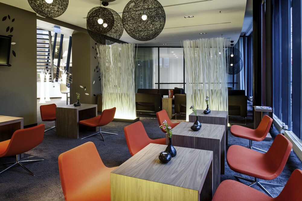 Hotel Lounge