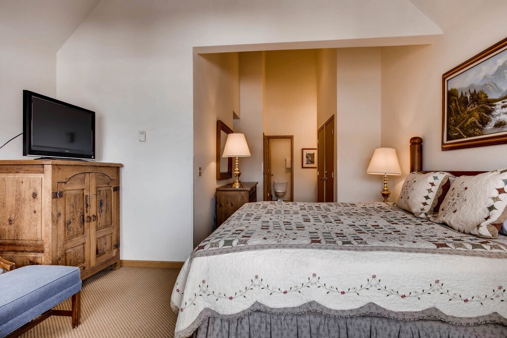 Room, 2 Bedrooms, Hot Tub - Guestroom