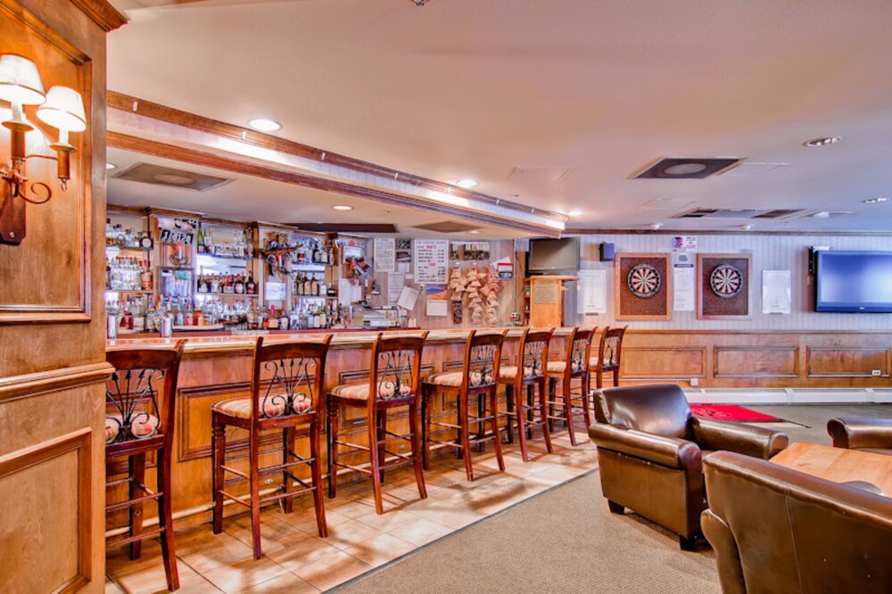 Hotel Bar