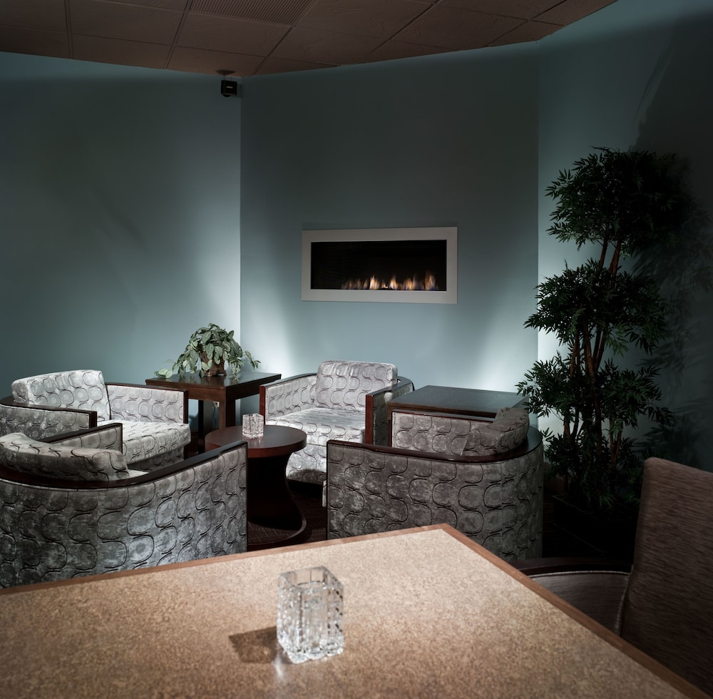 Hotel Lounge