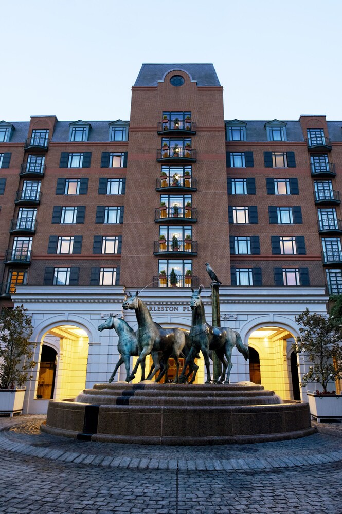 Hotel Front - Evening/Night