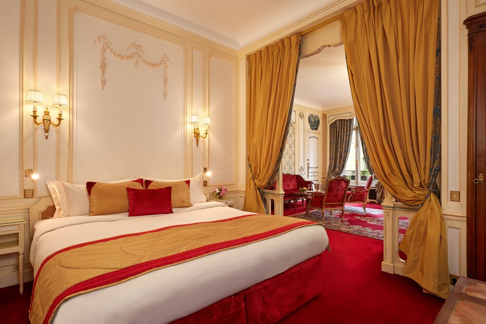 Room, Hotel Raphael