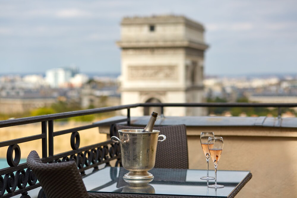 Room, Hotel Raphael