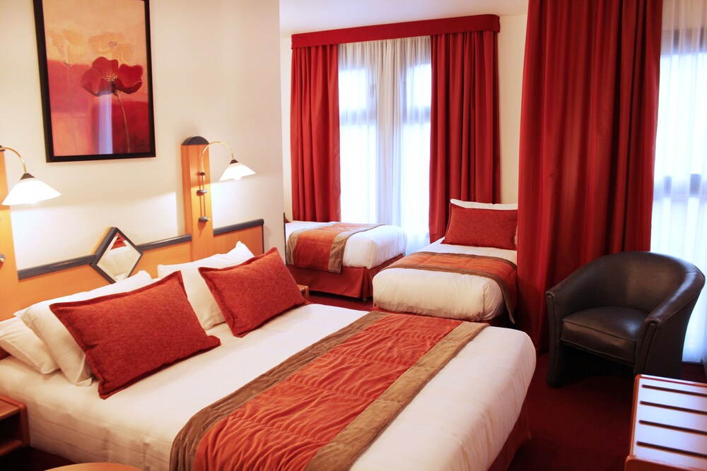 Guestroom