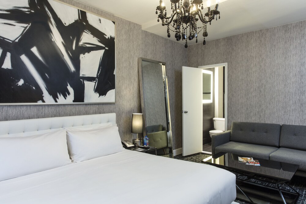 Guestroom
