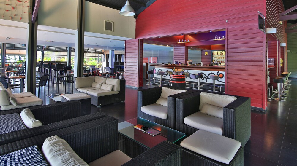 Hotel Lounge