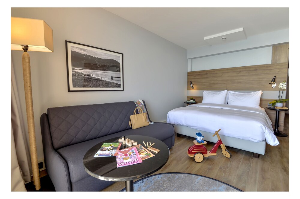 Guestroom