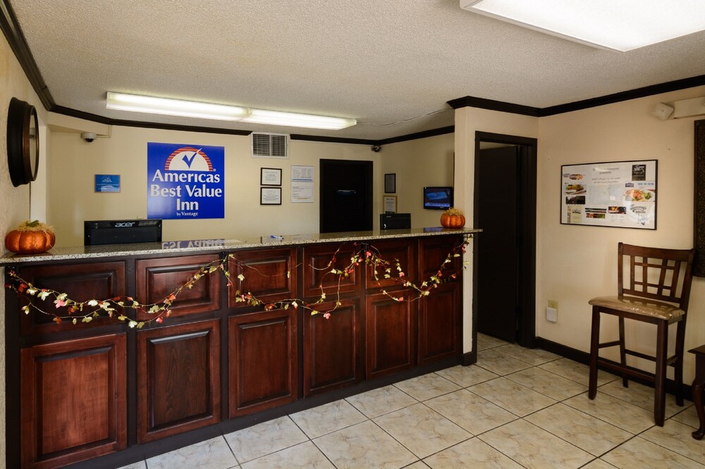 Concierge Desk