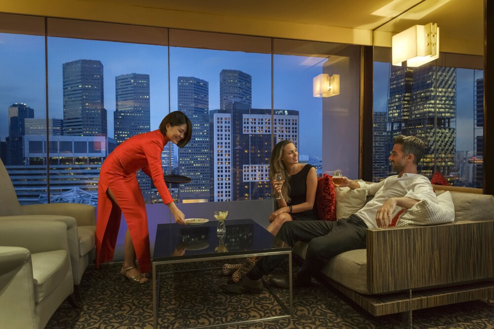 Hotel Lounge