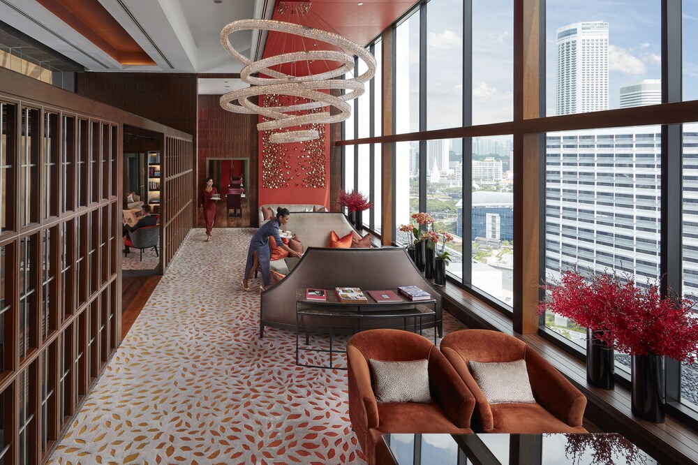 Executive Lounge
