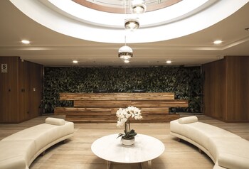 Spa Reception