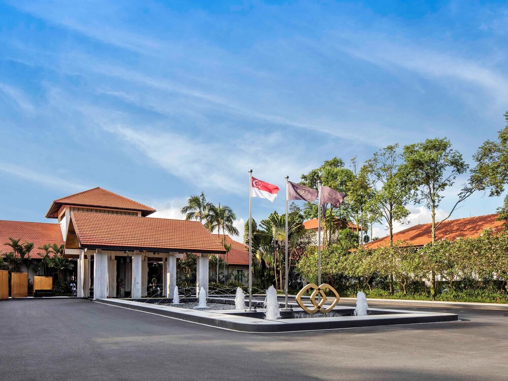 Hotel Front