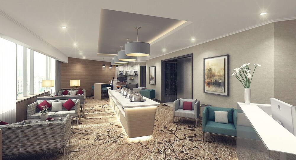 Executive Lounge